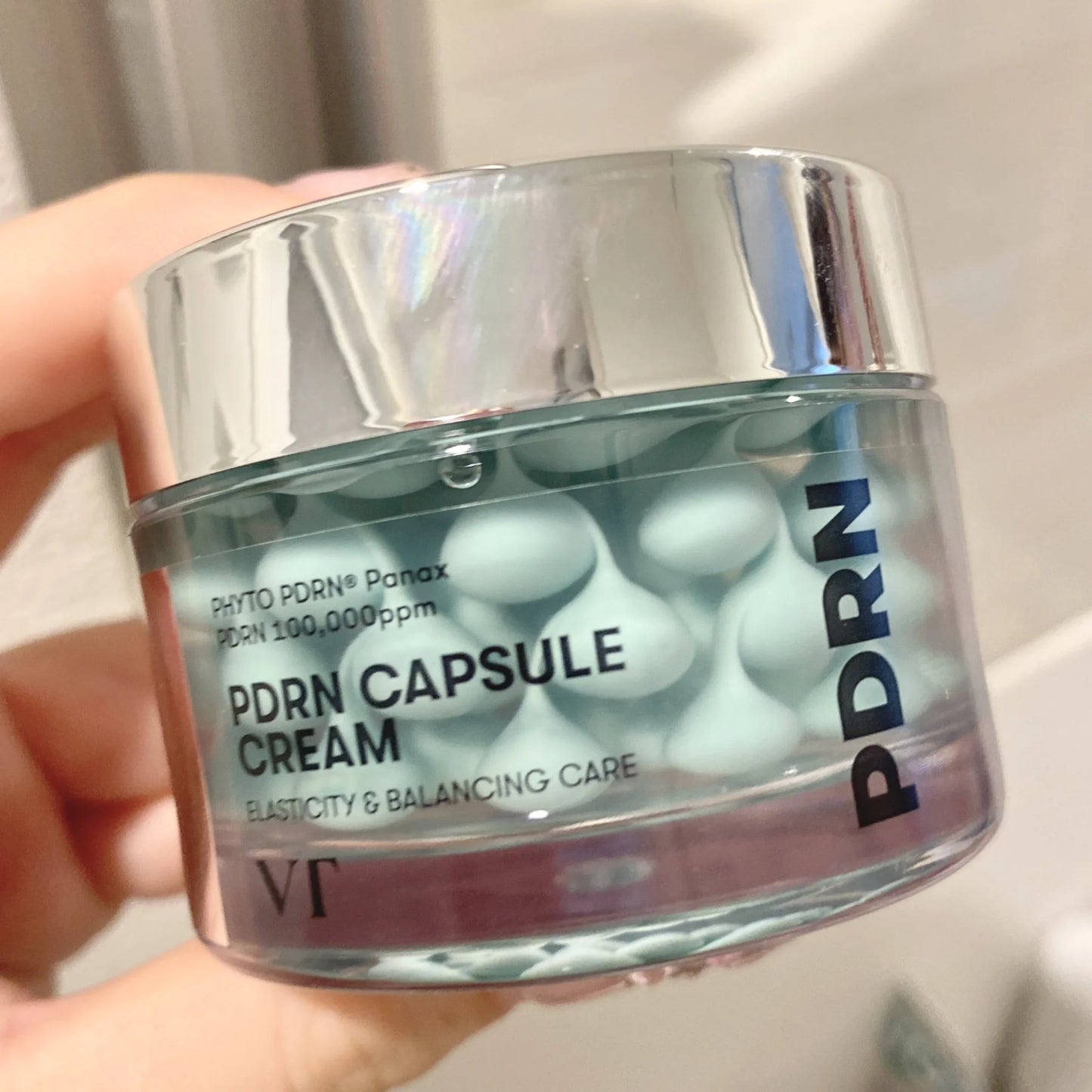 VT PDRN Capsule Cream – Crema Facial Reafirmante con Péptidos